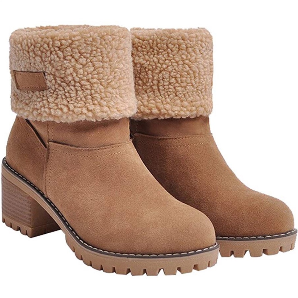 Warm Suede Chunky Round Heel booties - Picture 5 of 6